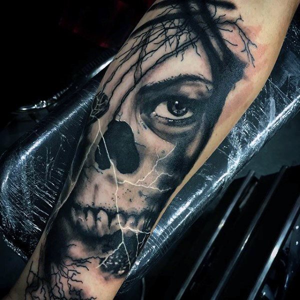 tatuaje ojo para hombre 108