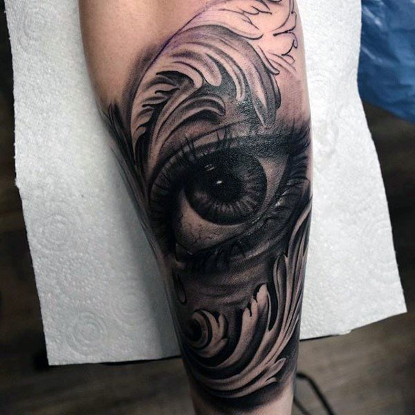 tatuaje ojo para hombre 14