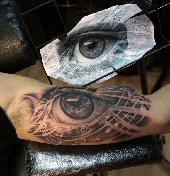 tatuaje ojo para hombre 36