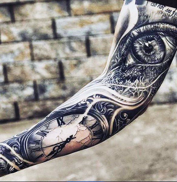 tatuaje ojo para hombre 50