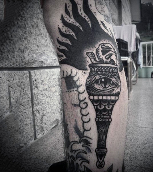 tatuaje ojo para hombre 83