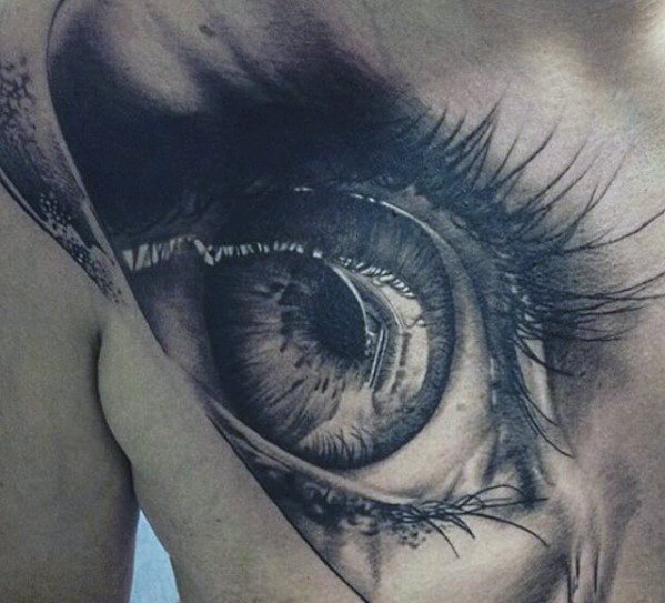 tatuaje ojo realista para hombre 13