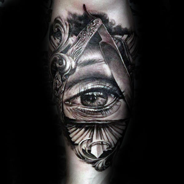 tatuaje ojo realista para hombre 28