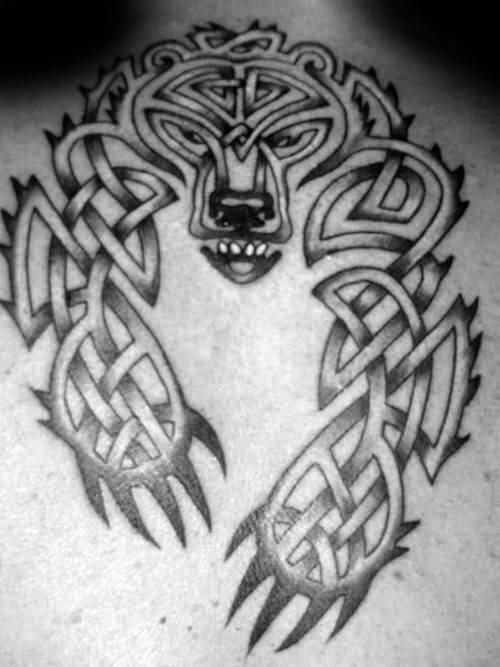 tatuaje oso celta para hombre 06