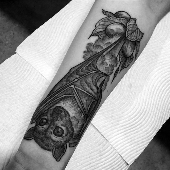 tatuaje oso nuevo estilo para hombre 12