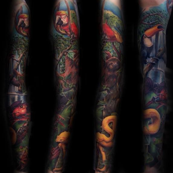 tatuaje rana en arbol para hombre 42