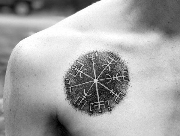 tatuaje simbolo para hombre 07