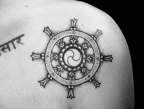 tatuaje simbolo para hombre 42