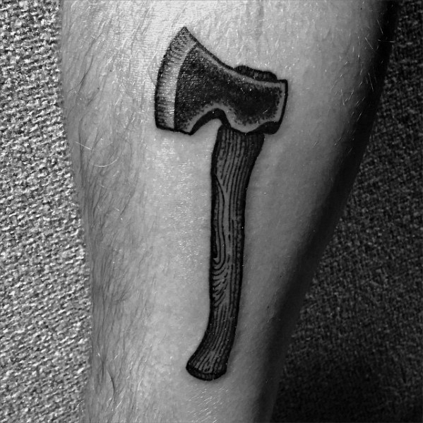 tatuaje hacha pequena 41