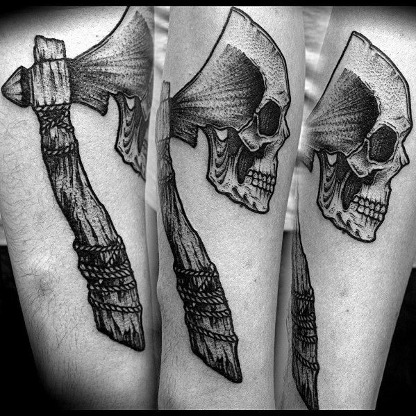 tatuaje hacha pequena 71