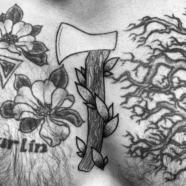 tatuaje hacha pequena 81