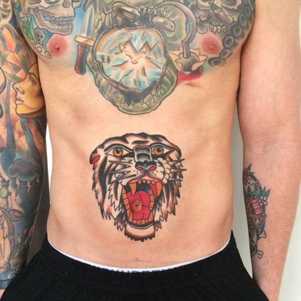 tatuaje abdomen barriga 662