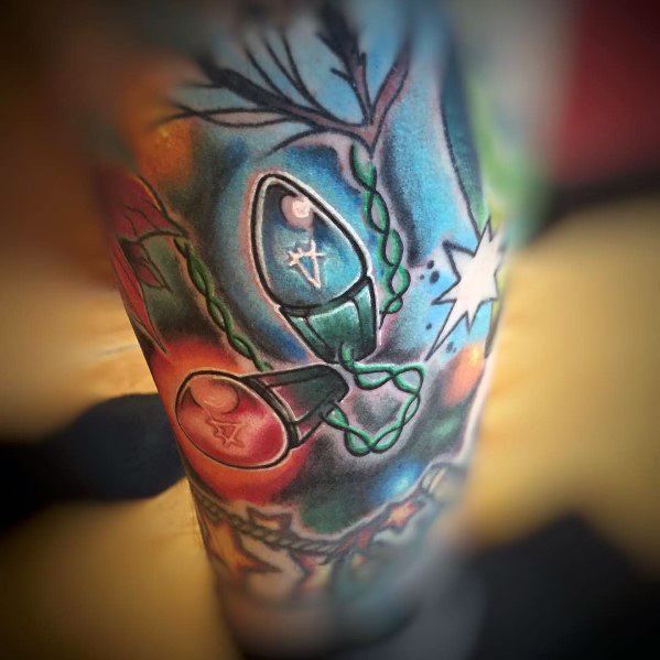 tatuaje luces navidad 49